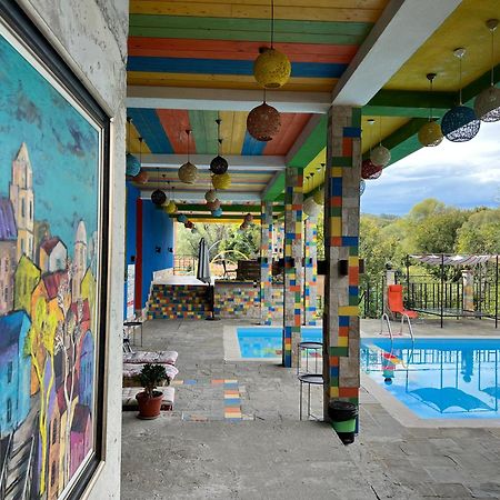 Hotel Casa Art Oreshak  Exterior photo