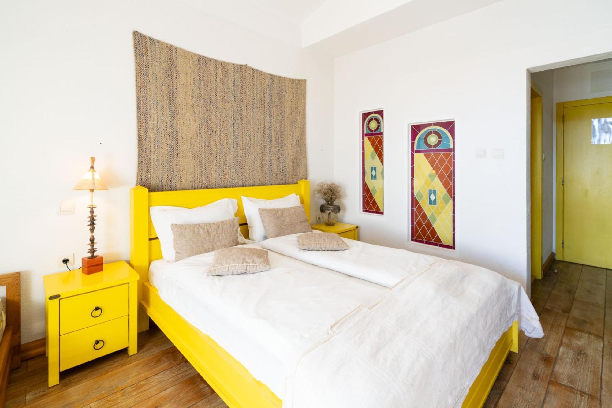 Hotel Casa Art Oreshak  Exterior photo